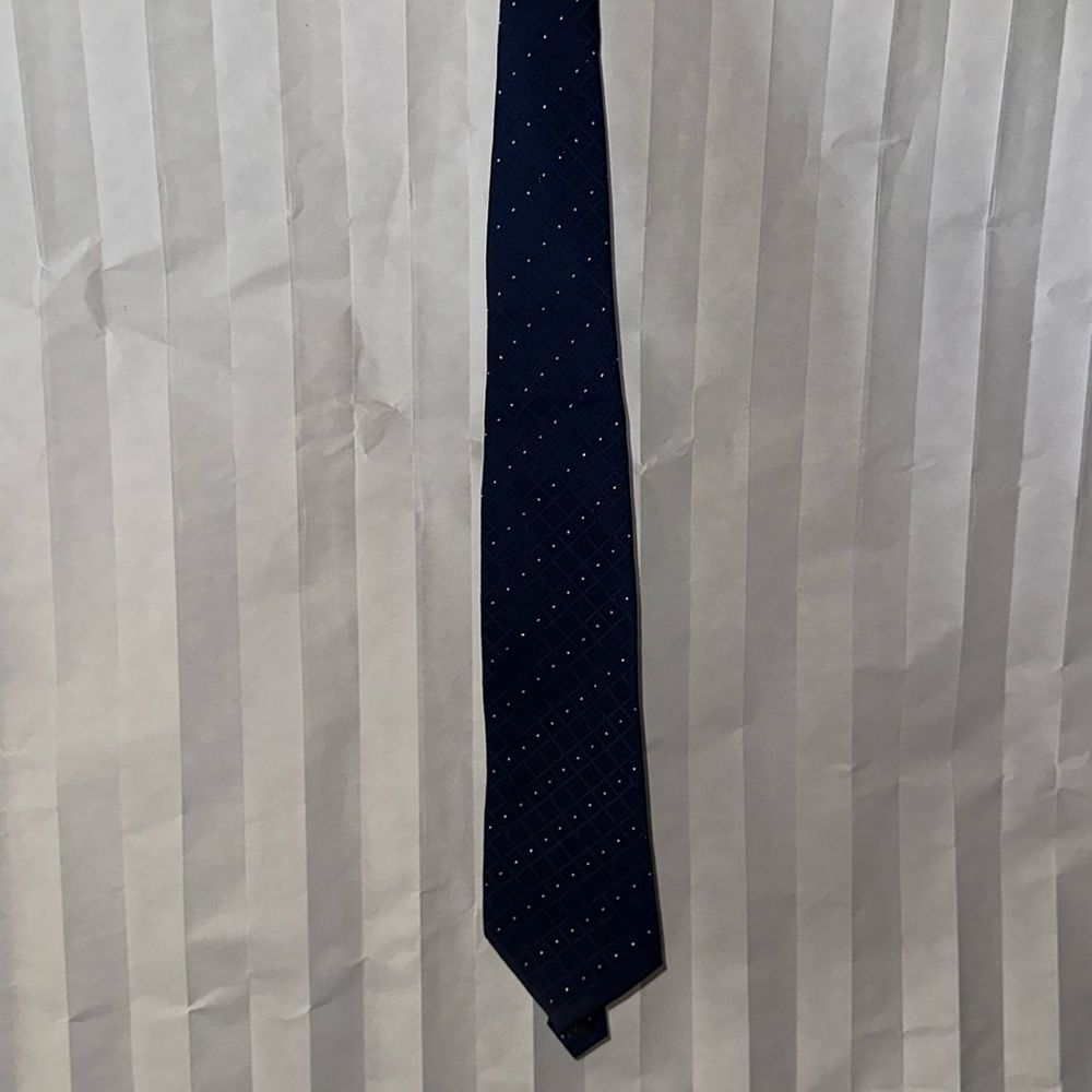 Unbranded Men’s Necktie Dark Blue and Silver Striped Formal Business Tie